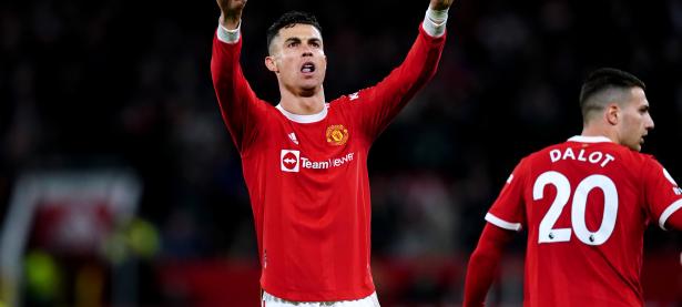 MKSPORTS-包含C罗回归赛场，连败首场状态亮眼，IG观众沸腾！的词条