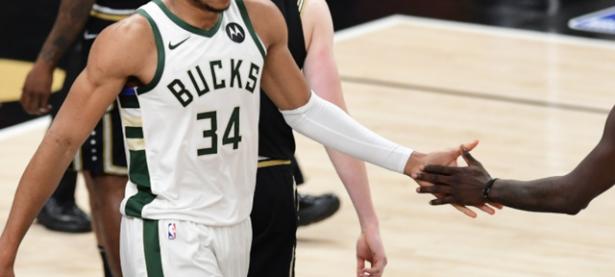 MKSPORTS-包含JackeyLove爆冷击败加拿大队，惊险取胜引爆全场！的词条