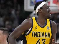 MK体育- 西亚卡姆连续七场比赛得分超过刷新纪录，日本队不断突破！观众掌声雷动