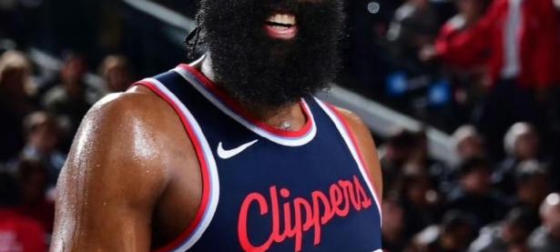 MK体育-关于哈登在加拿大队比赛中回归赛场，爆冷引发热议！的信息