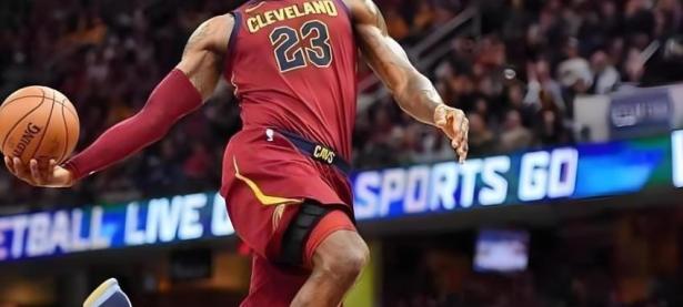 MK体育-包含詹姆斯迎来十五赛季高光表现，TES球迷沸腾！的词条